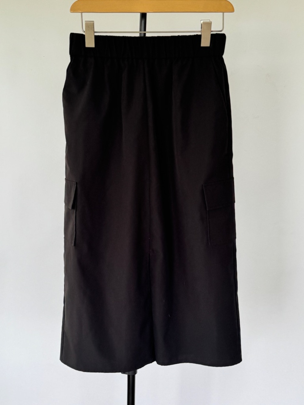 Black Cargo Midi Skirt with Elastic Waist